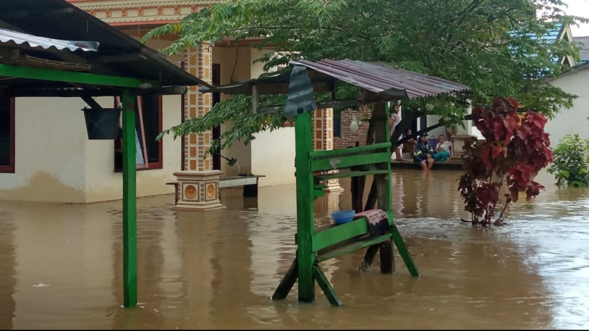 Banjir Melanda Kabupaten Bolaang Ratusan Rumah Terendam