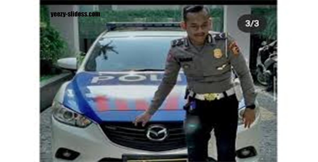 Polisi Kepergok Pacaran Pakai Mobil Dinas